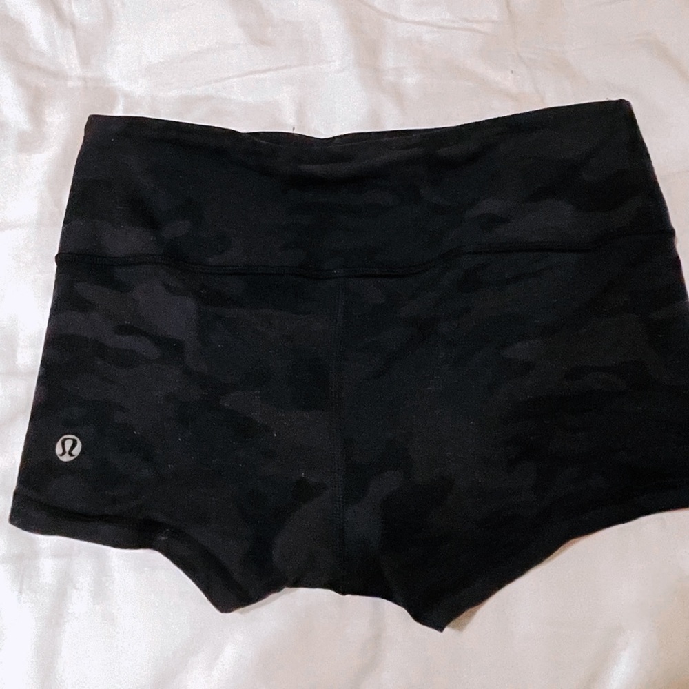 Lululemon Athletic Shorts Size 2